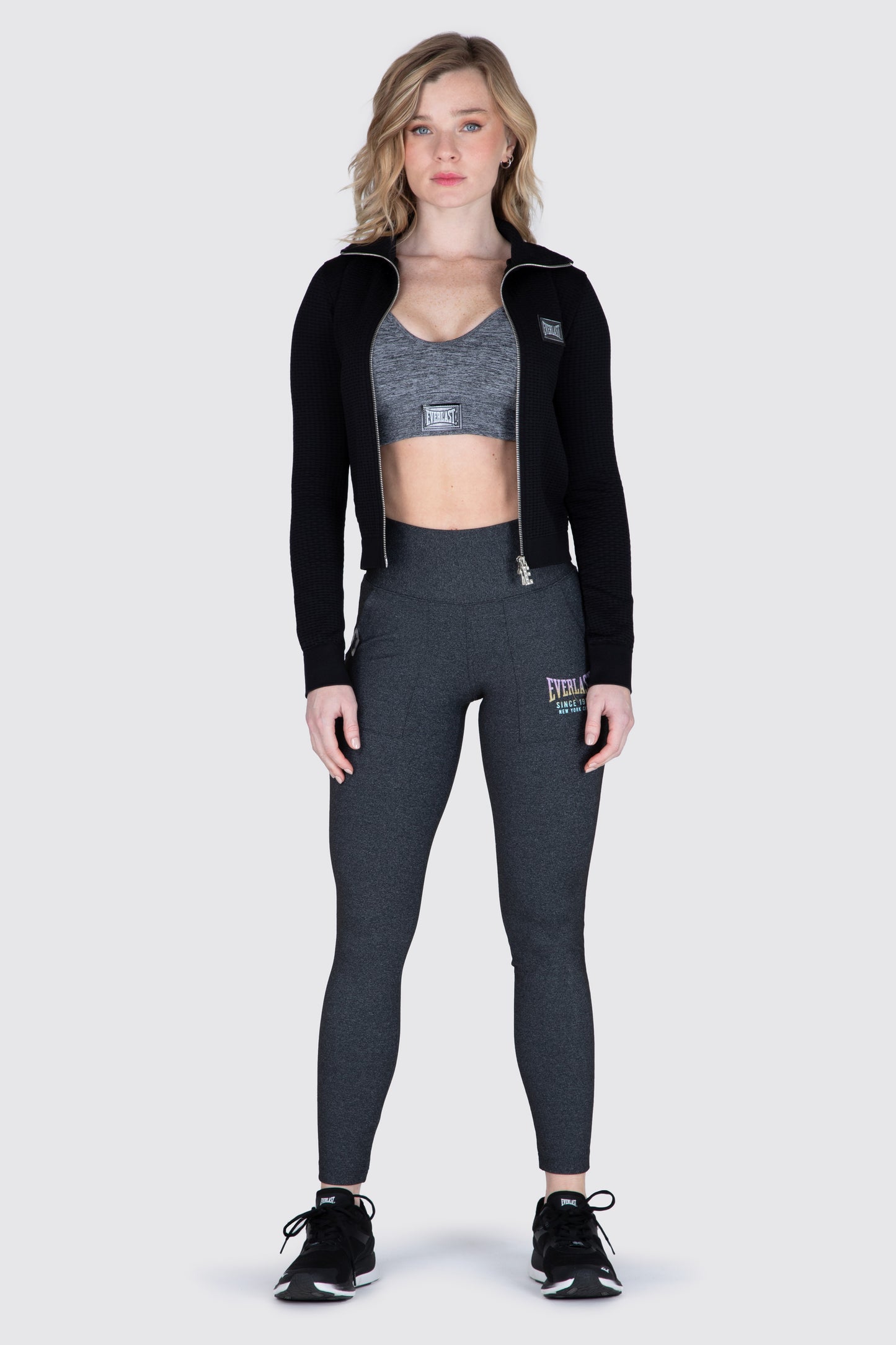 CHAQUETA COMPRESS NEGRA EVERLAST