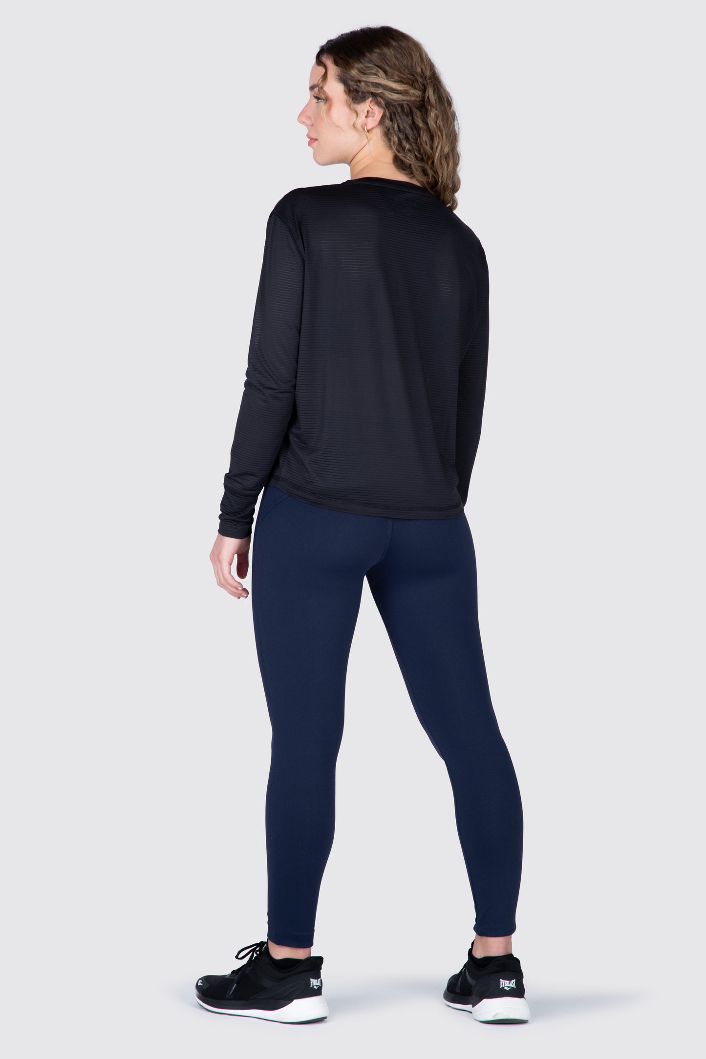 POLERA BASIC NEGRA EVERLAST