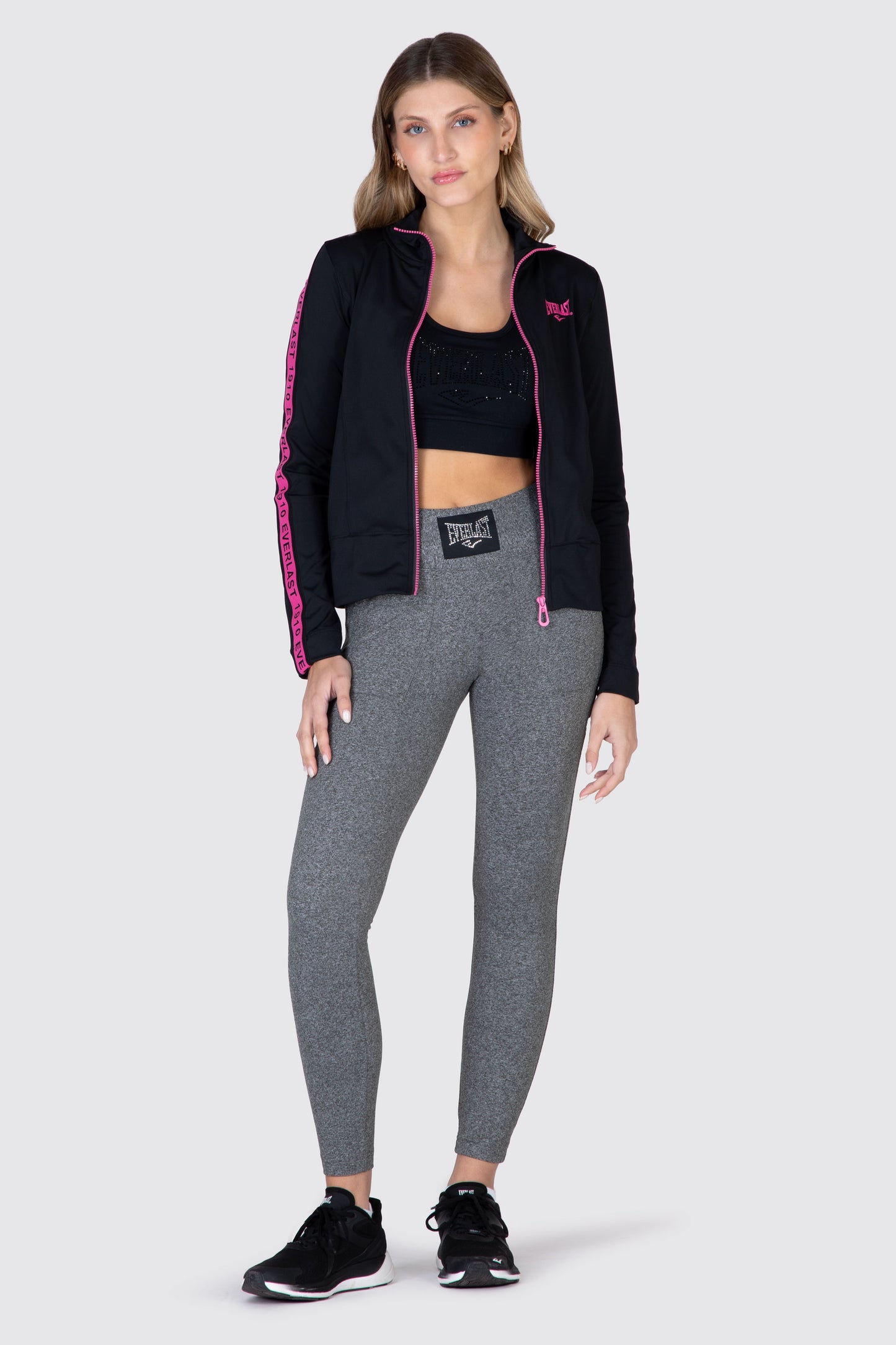 CHAQUETA PROGRESS NEGRO