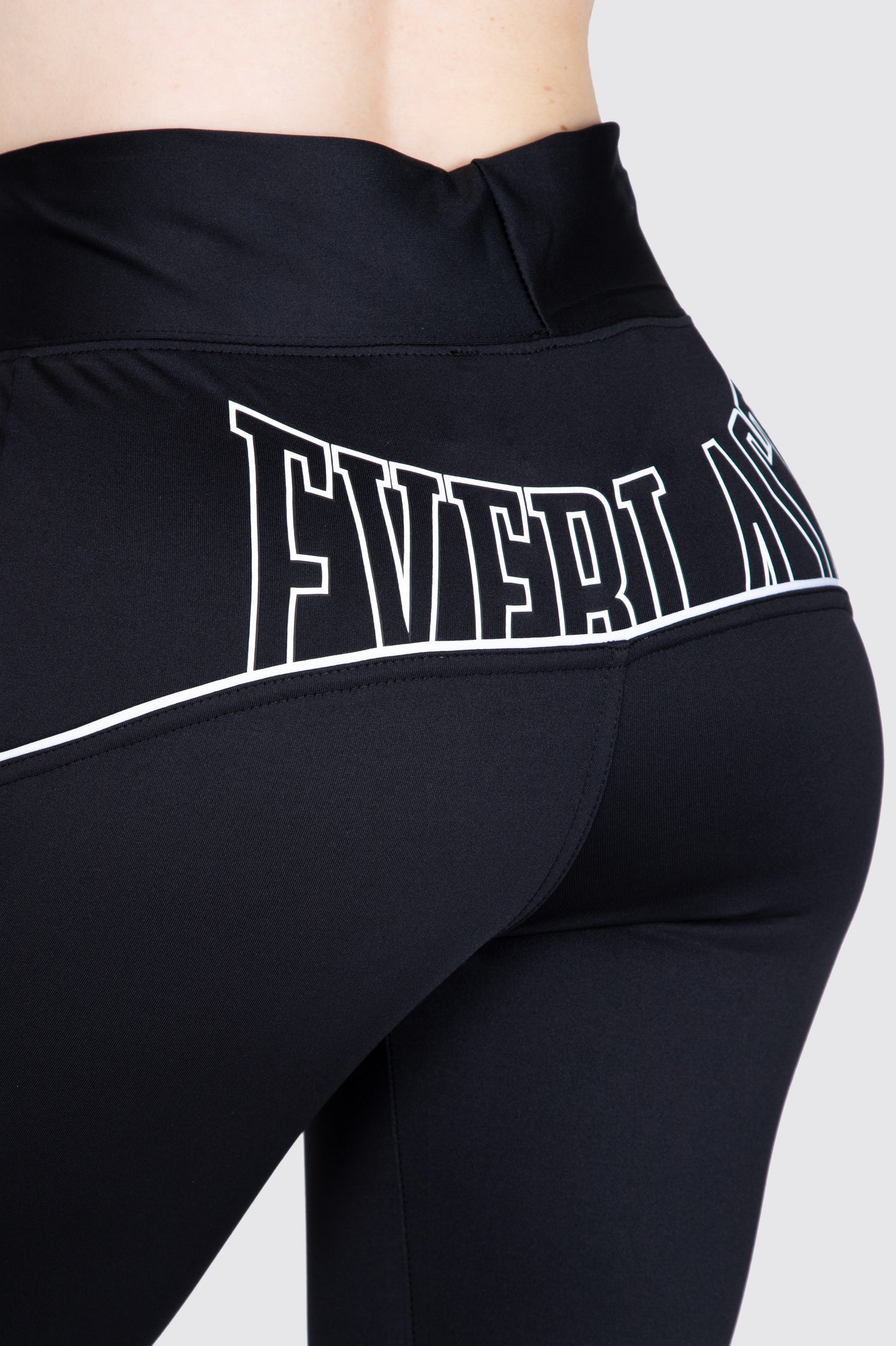 LEGGING MID INTERNACIONAL NEGRA EVERLAST