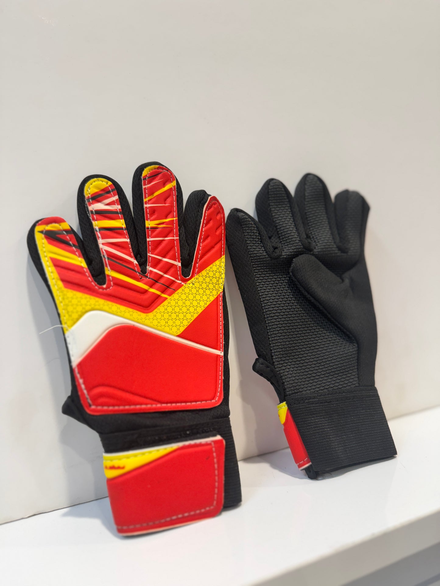 GUANTES PARA ARQUERO ROJOS NIÑOS
