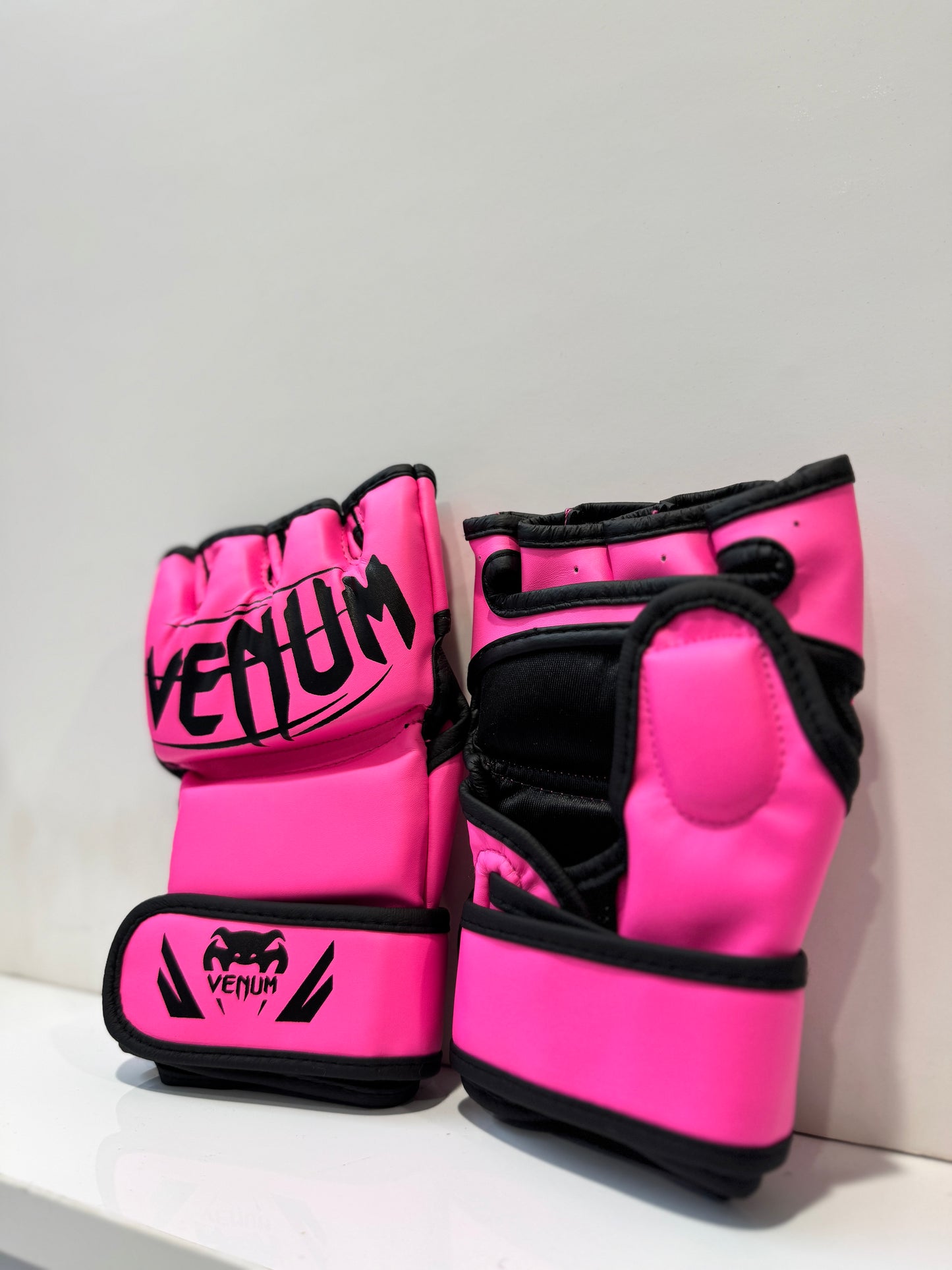 GUANTES KICK BOXING VENUM