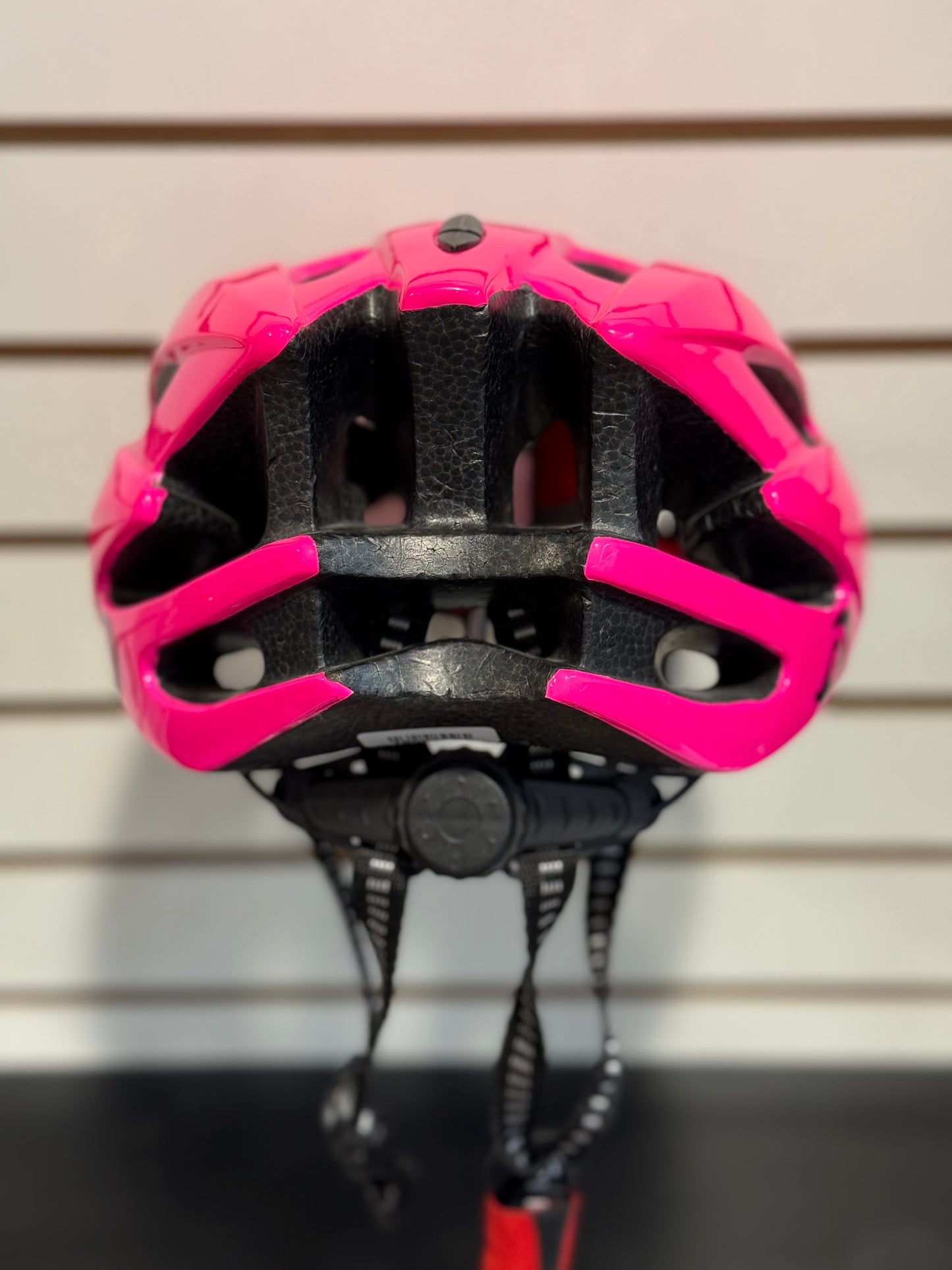 CASCO PARA BICICLETA ROSADO RADOST